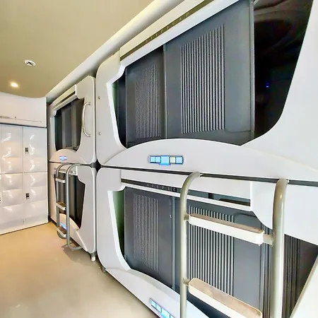 Hotel cápsula Atypicap Capsule Puerto de la Cruz (Tenerife)