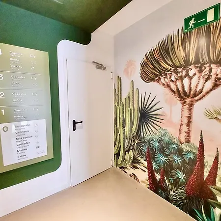 Capsule hotel Atypicap Capsule