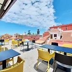 Atypicap Capsule Kapszulahotel 2*