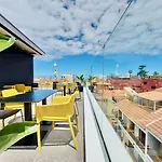 Kapszulahotel Atypicap Capsule 2*