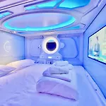 Kapszulahotel Atypicap Capsule 2*