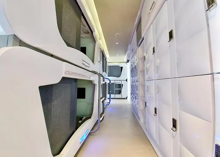 Atypicap Capsule Capsule hotel Puerto de la Cruz (Tenerife)