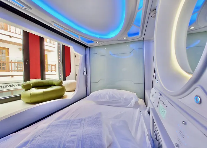 Atypicap Capsule Capsule hotel Puerto de la Cruz (Tenerife)